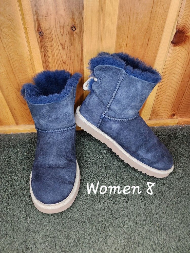 UGG Australia Selene Tie boots Women's 8