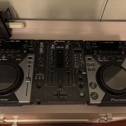 Pioneer CDJ-400 And DJM-400 Set