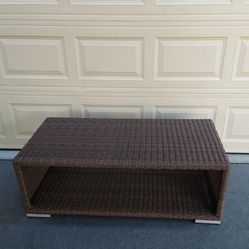 Outdoor patio wicker coffee table new