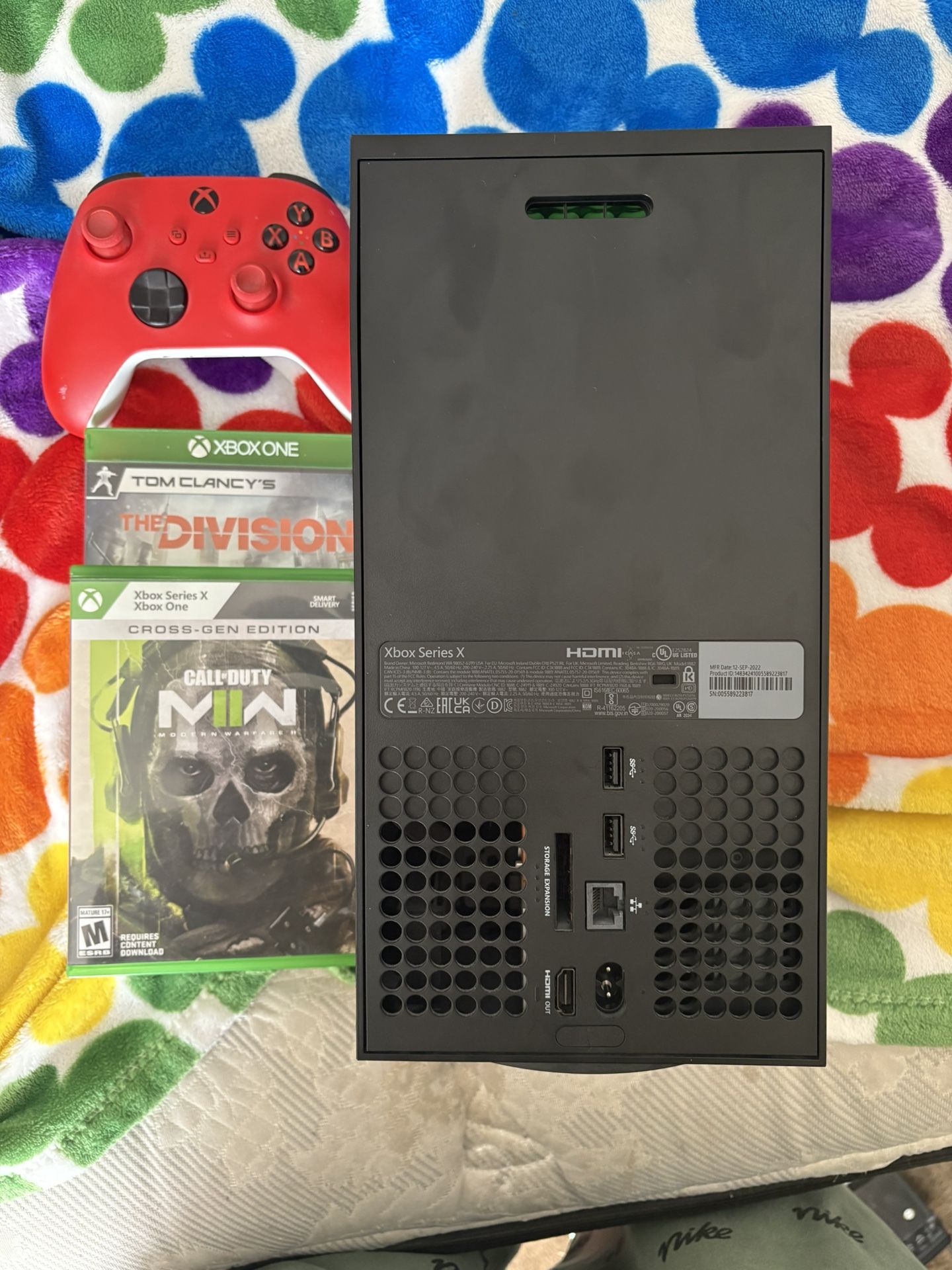 Xbox Series X 2 Games 2 Controllers 