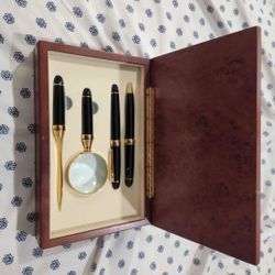 Brookstone Desktop Mail Box Set