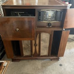 Record Player