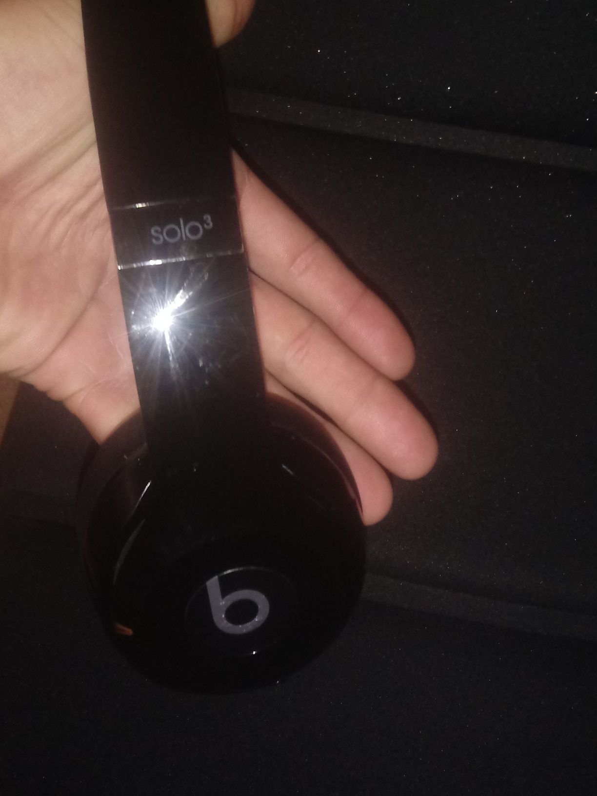 Beats Solo 3 Wireless For Parts Firm $30