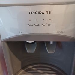 Refrigerator, 