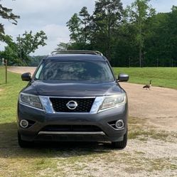 2014 Nissan Pathfinder