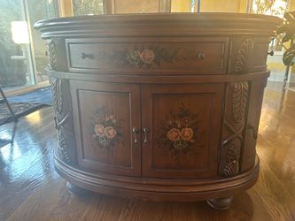 $65 41” X 30” side table - Great Condition