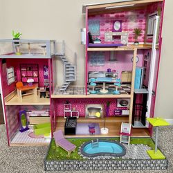 Wooden Doll House