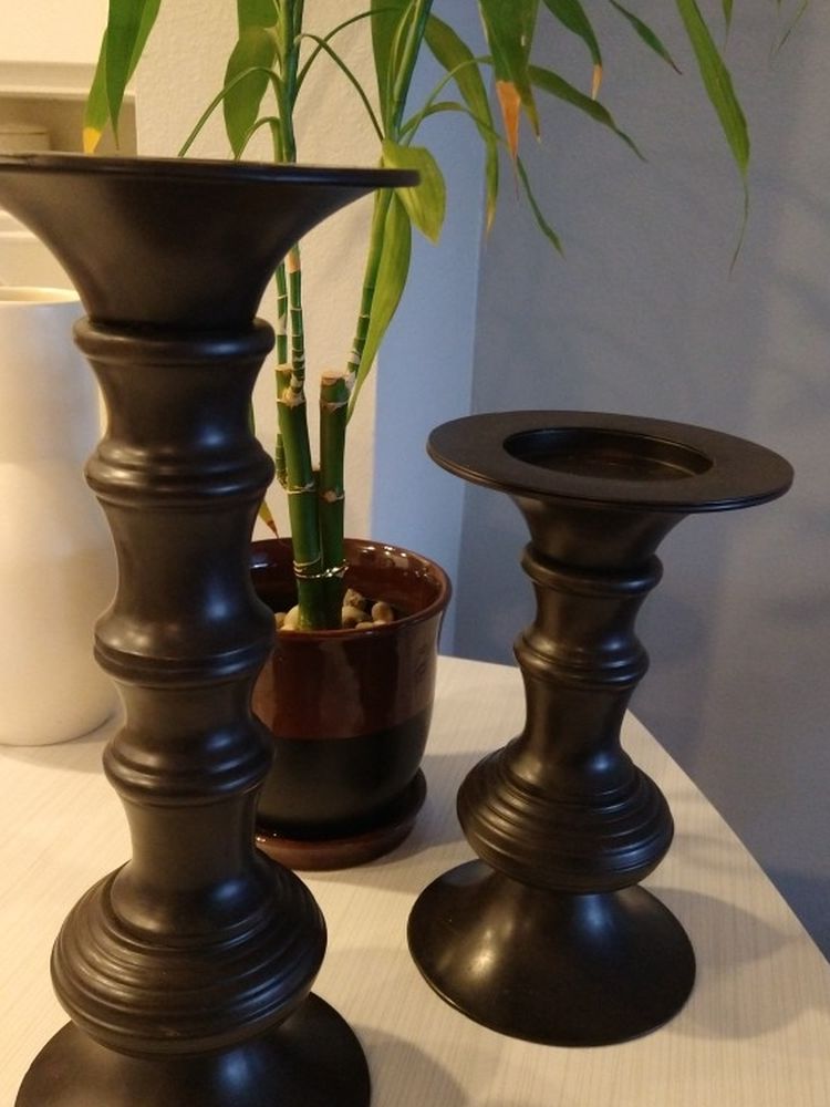 Tall Metal Candle Holder Set