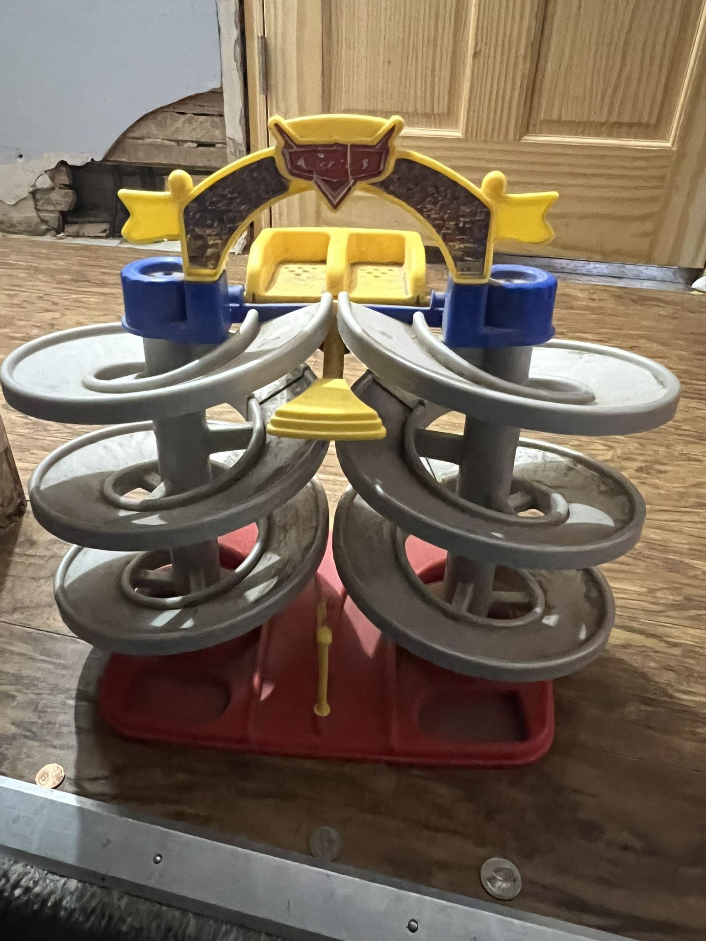 Hot Wheels Race Track 