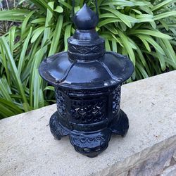 Vintage Asian cast iron garden lantern 