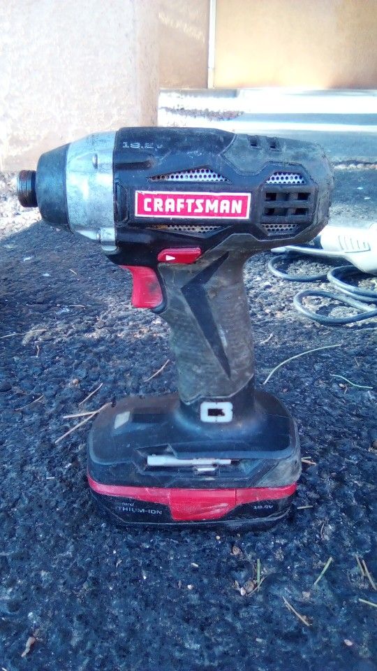 Craftsman C3 19.2V Cordless Impact Drill Driver