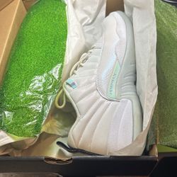 Jordan 12 Retro Low 