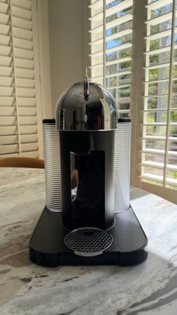 Nespresso VertuoLine Coffee Machine – Excellent Condition ☕️