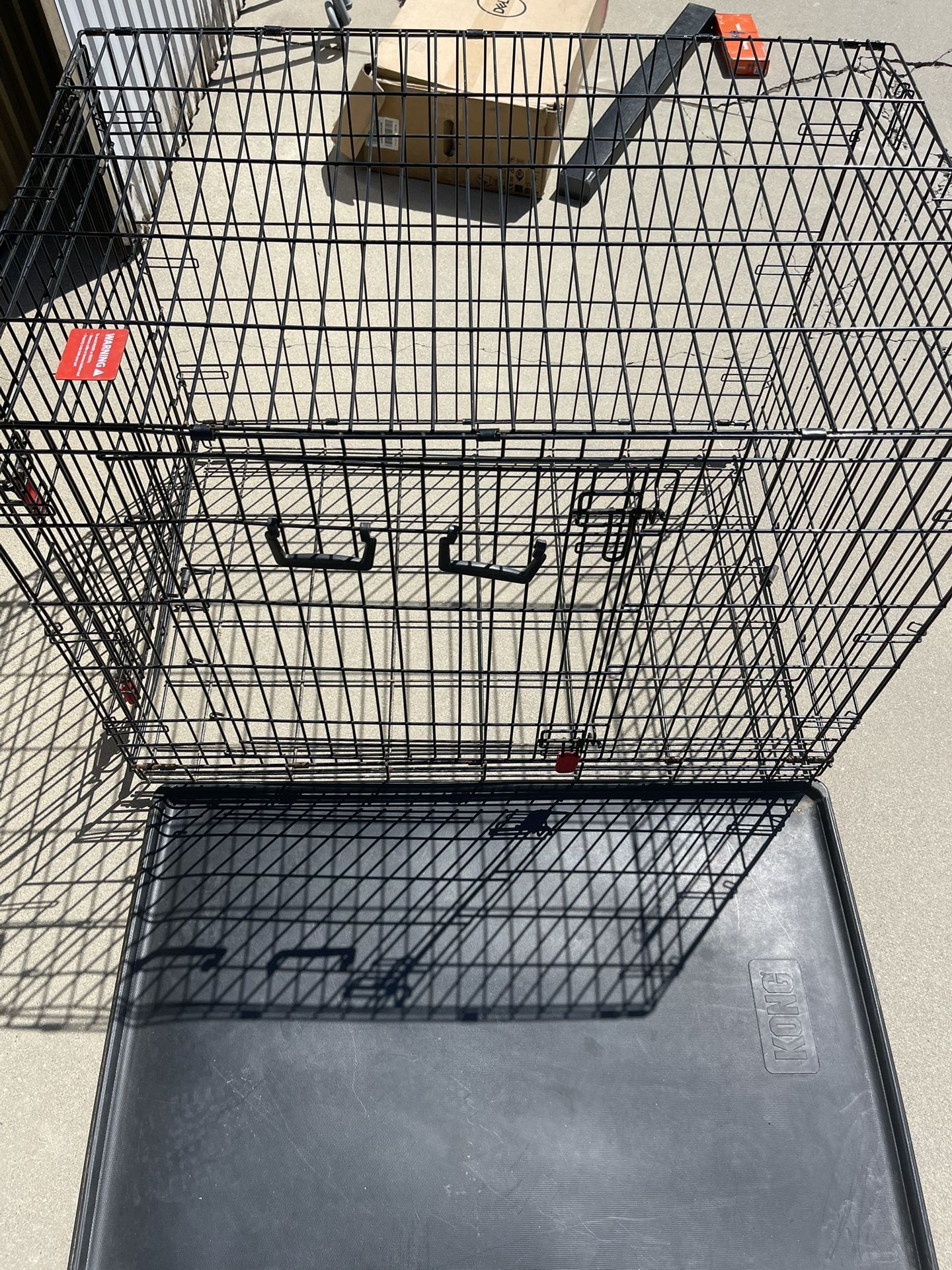 KONG 4” DOG CAGE W/REMOVABLE TRAY