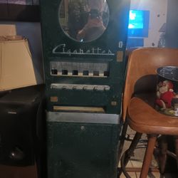1950 Cigarette Machine