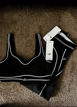 Black alo yoga set