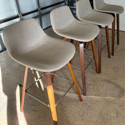 Bar Stools (Set of 4 - 27in Height)
