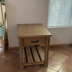 Fairmont Designs Wooden End Table