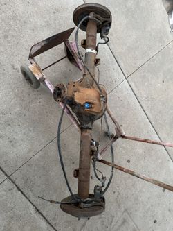 Ford Explorer Rear End 8.8 Spooled 4.10 Gears