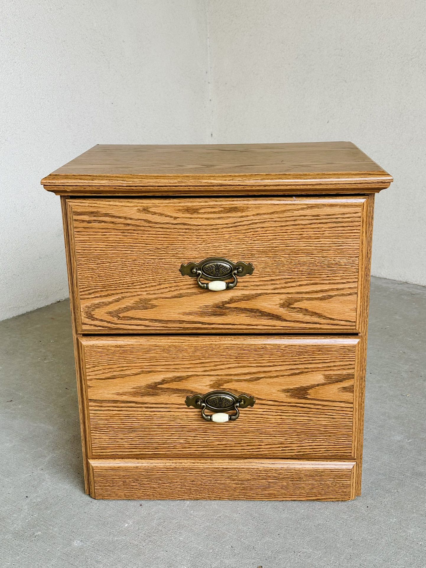 Another One Nightstand 