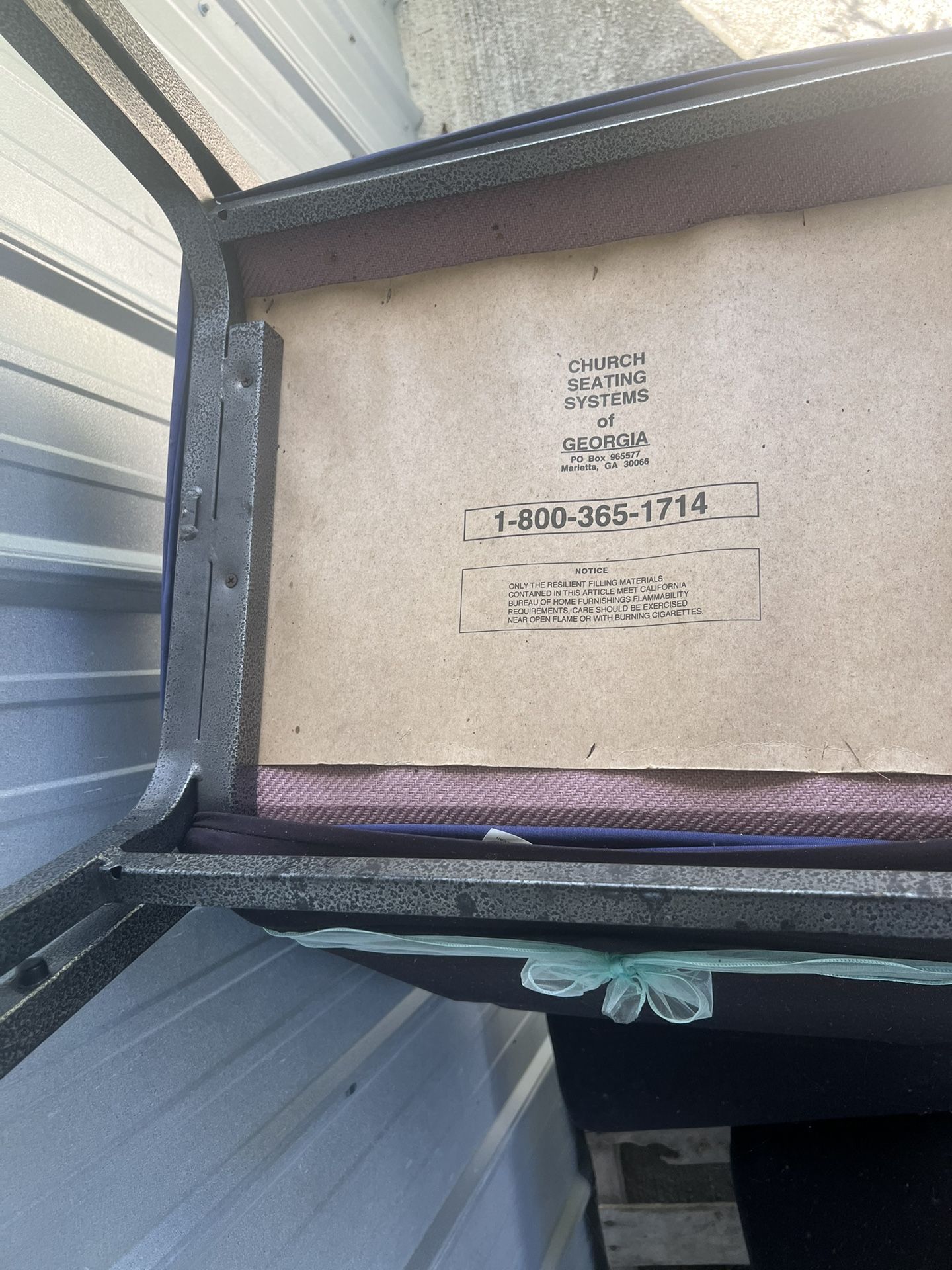 Restaurant’s Tables & Chairs For Sale 