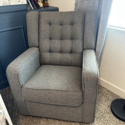 Swivel Rocking Chair/ Nursery Chair