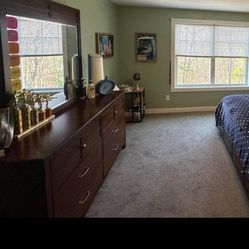 King Size Bedroom Set. 