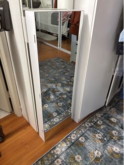 Wall-Mount Mirror Cabinet with light
