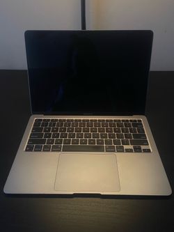 MacBook Air M1 Model (2020)