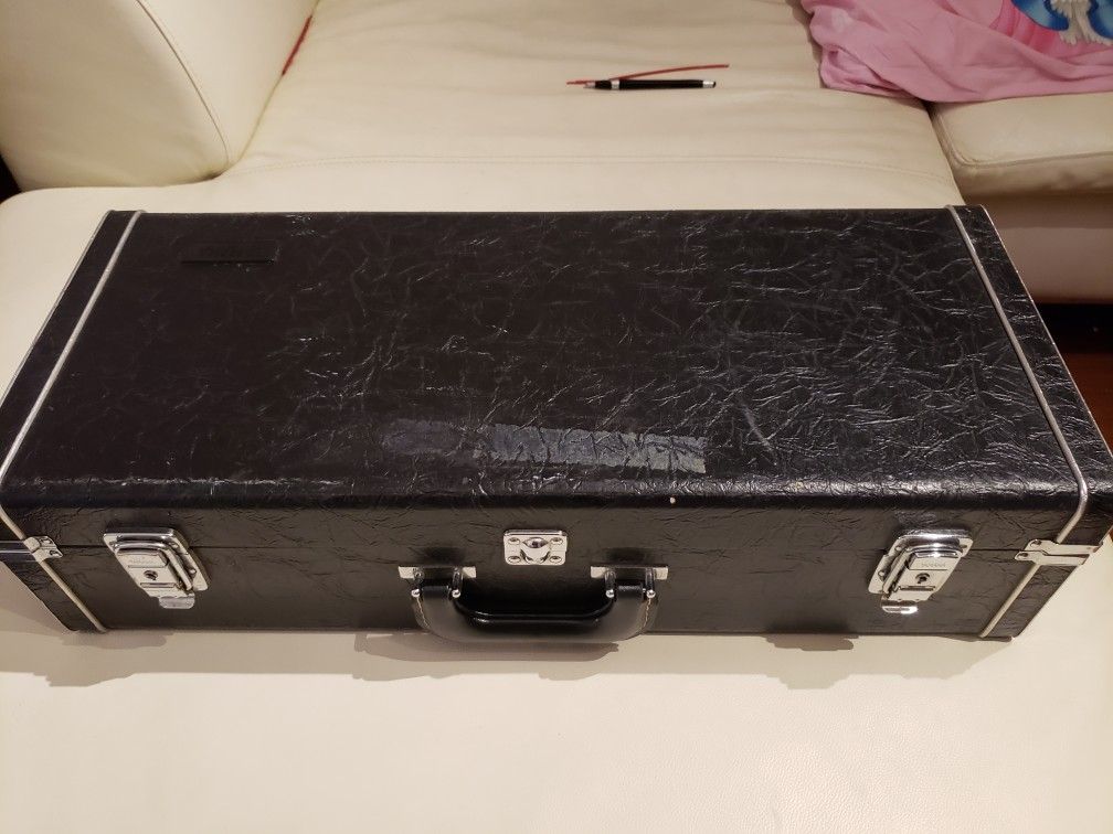 Yamaha yas 52 case (alto sax)