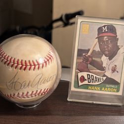 Hank Aaron autograph