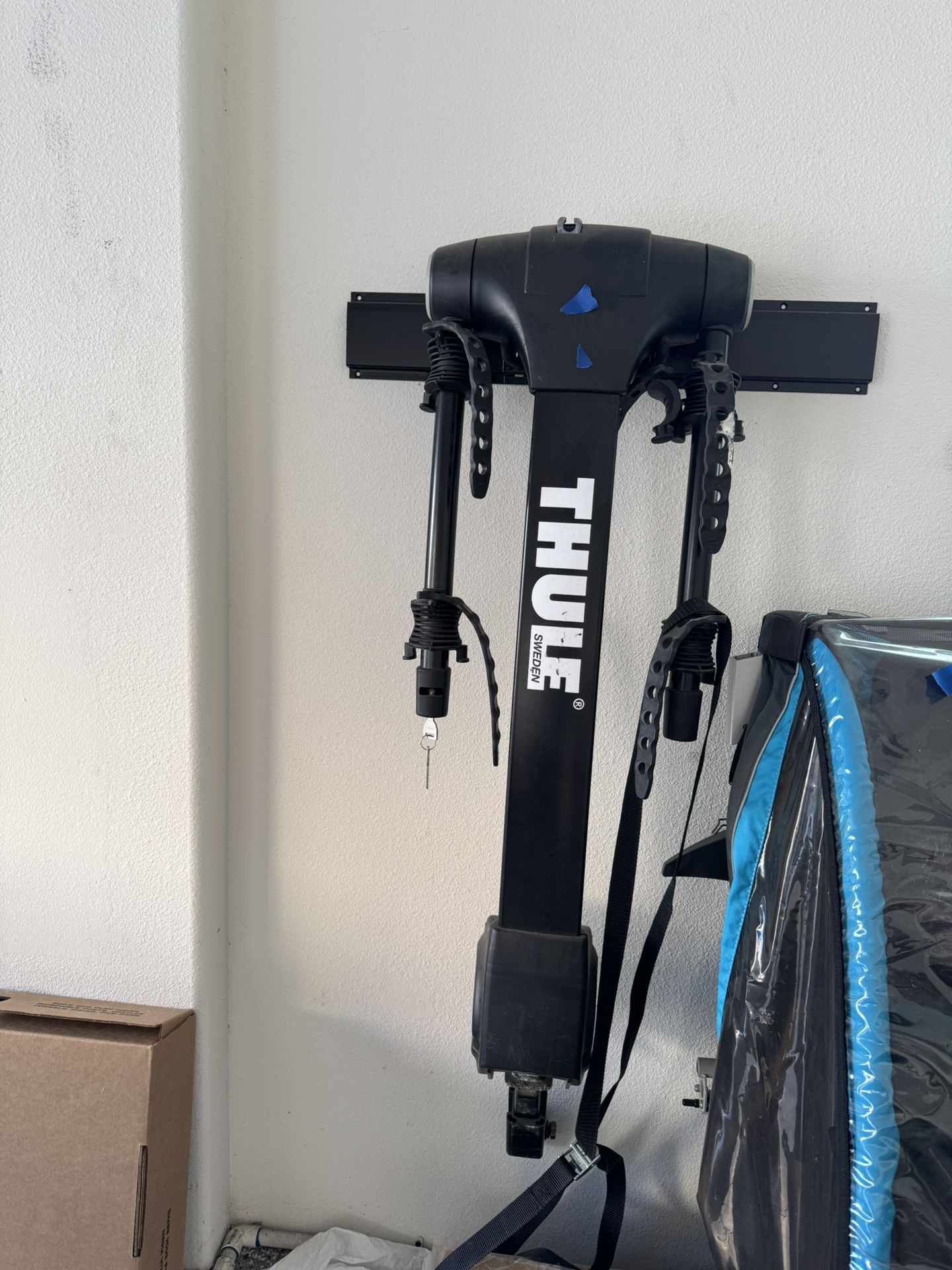 Thule 2-Bike Rack