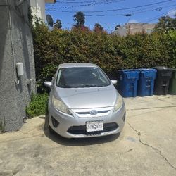2012 Ford Fiesta