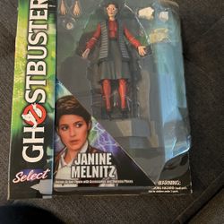 Ghostbusters Janine Melnitz Figurine