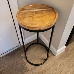 Wooden End Table/plant Stand