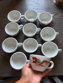 Set of 11 tea mugs