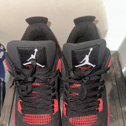 Air Jordan 4 Red Thunder 