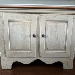 Buffet / Accent Table 