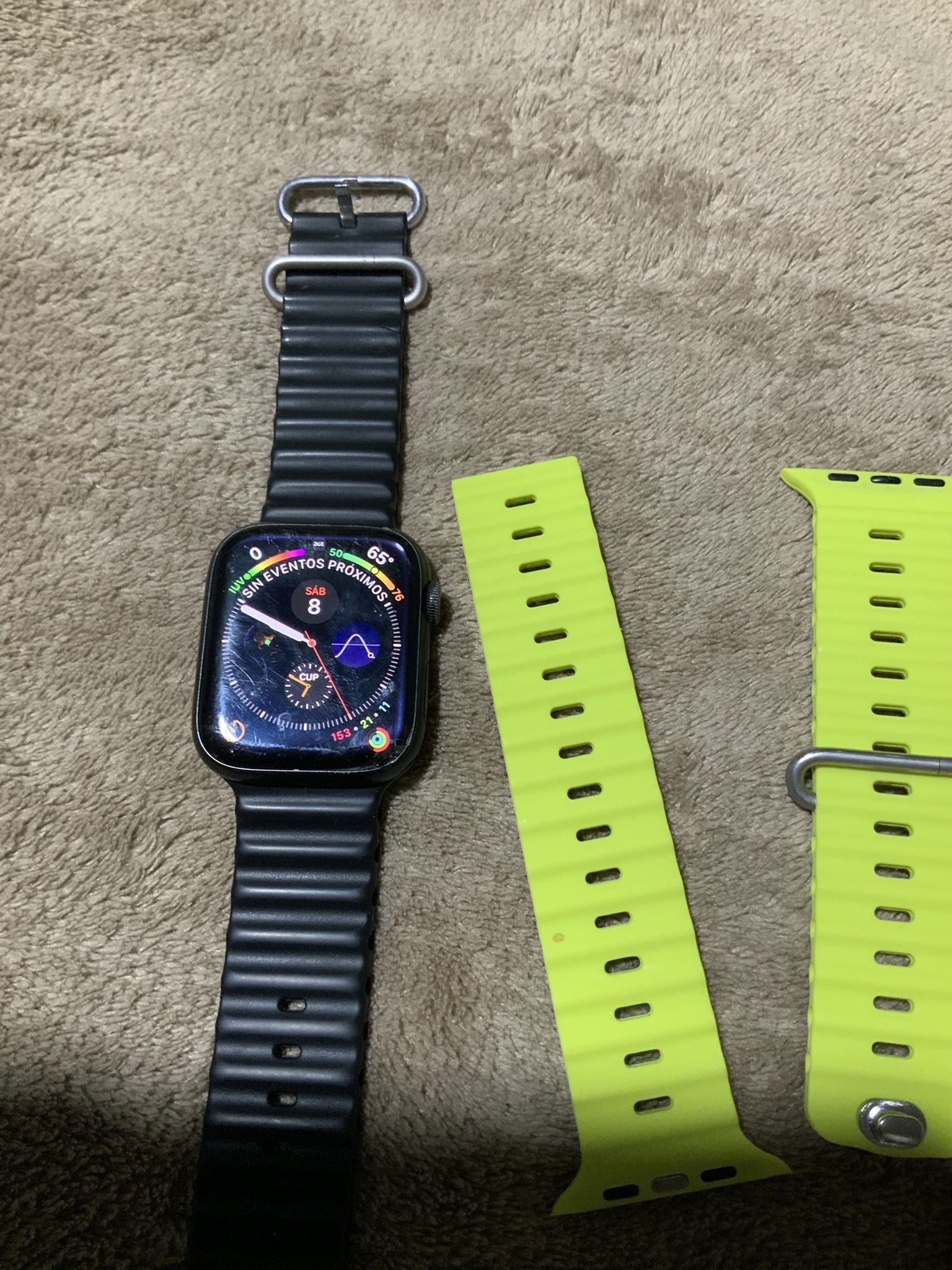 Apple Watch 8