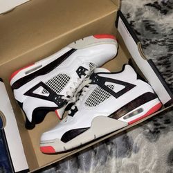 Jordan 4 Nostalgia 