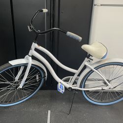 Huffy Cranbrook Women’s Cruiser - Excellent Condition - 26 inch   