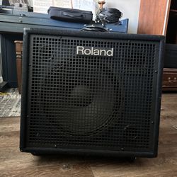 Roland KC600 4 Channel Keyboard Amplifier 