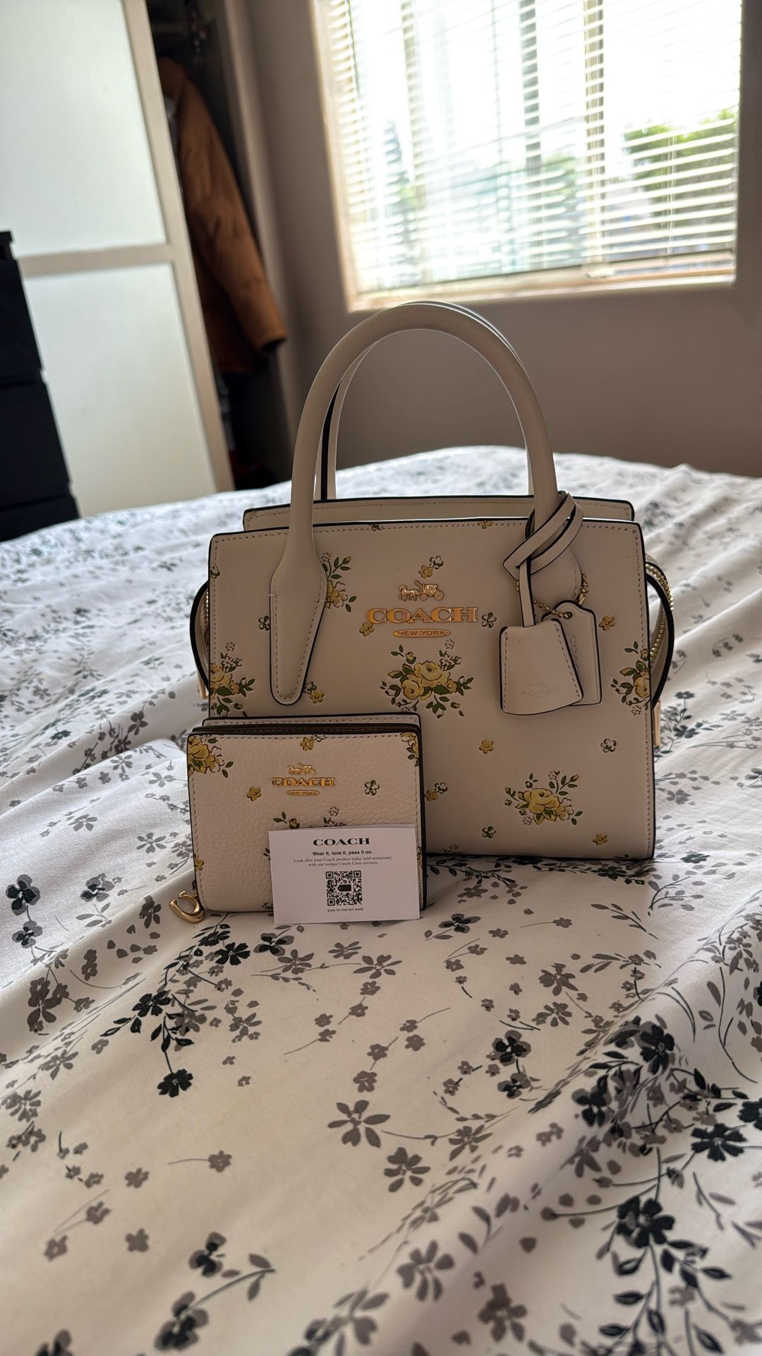 Brand New Coach Purse And Wallet 