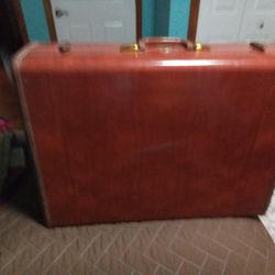 Vintage Suitcase 