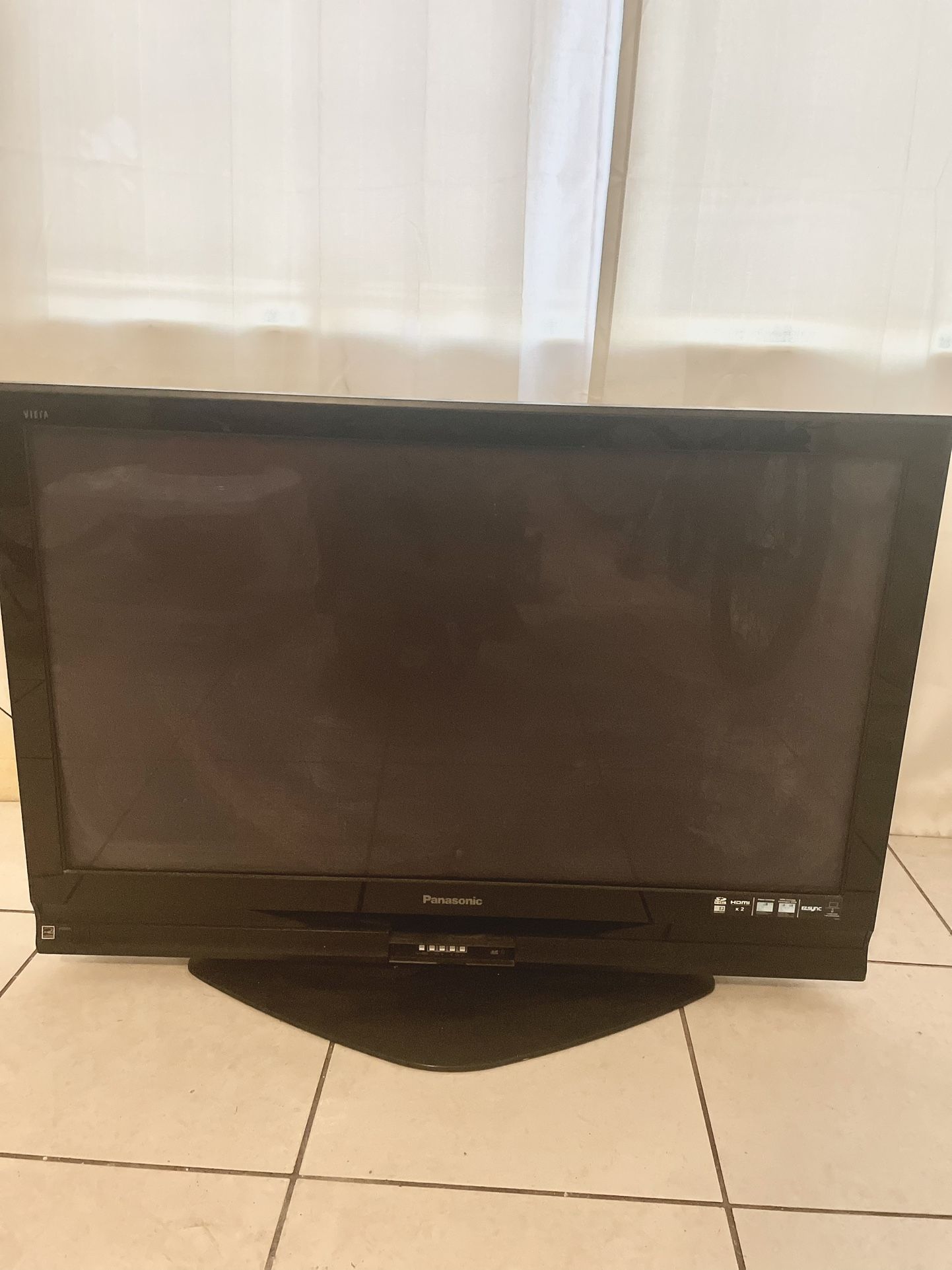 Panasonic 50” Tv 