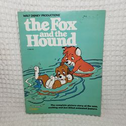 1981 WALT DISNEY Productions “ The Fox And The Hound” Book Paperback 11292-20 A3