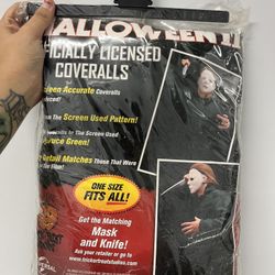 Micheal Myers With Mask