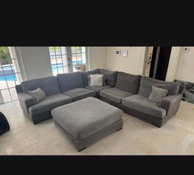 L shape sectional sofa/couch-  free delivery