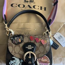 Coach Authentic New 