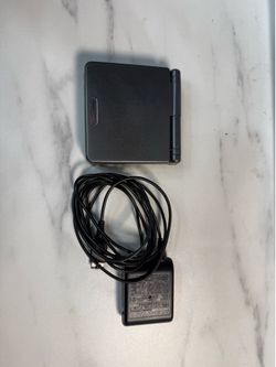 GAME BOY ADVANCE SP AGS-101 WITH CHARGER